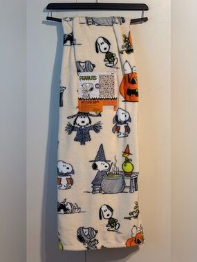 Snoopy Halloween Blamket